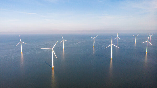 windmolens in de oceaan